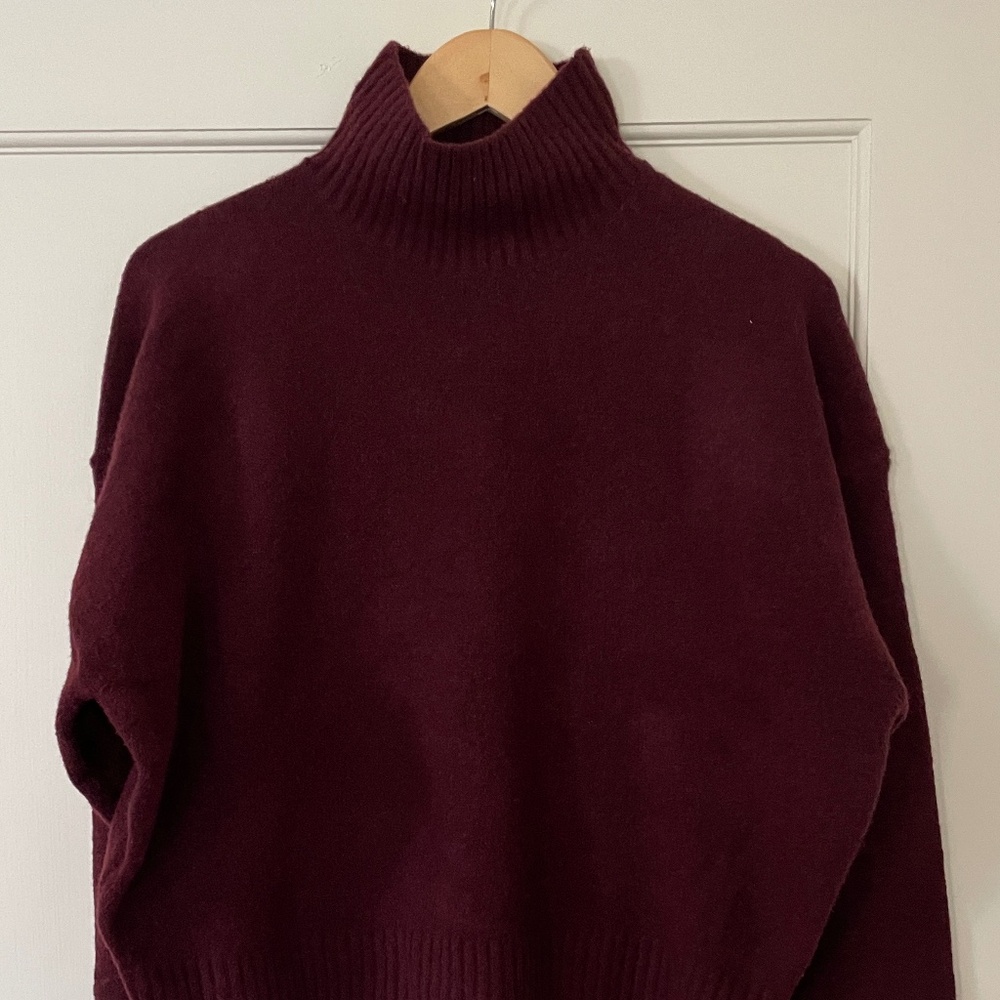 Zara Mock Neck Cropped Sweater
